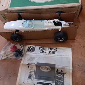 NOS VINTAGE 1970s TESTORS USA GAS POWERED INDY 500 TETHER SPRITE RACE CAR w/BOX